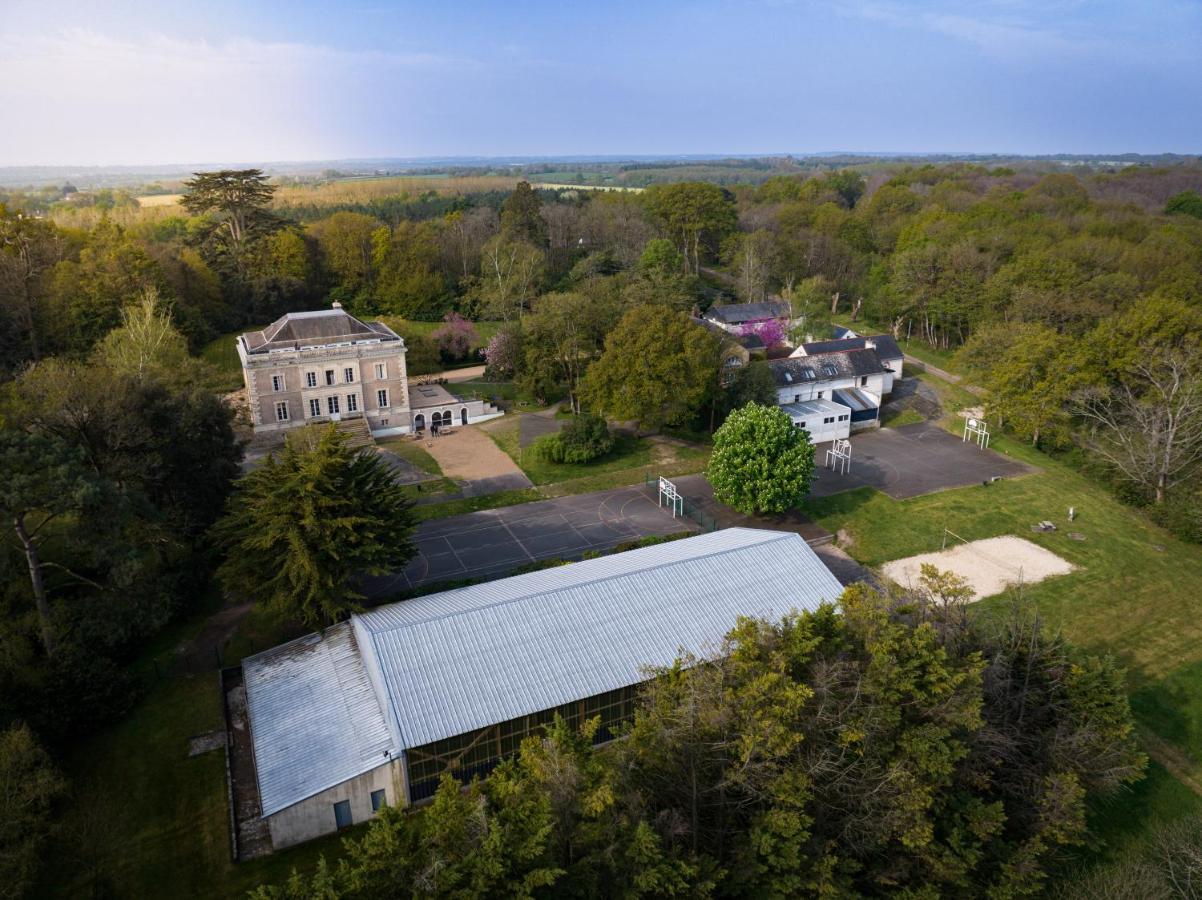 Готель Institut Bois Robert Becon-les-Granits Екстер'єр фото